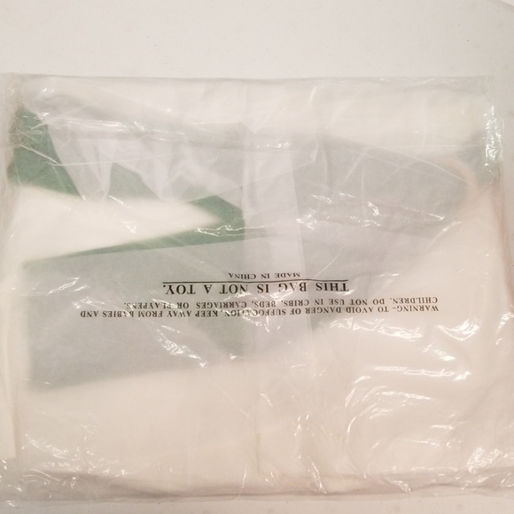 Eloquii Sleeveless Jacket - Picture 3 of 4